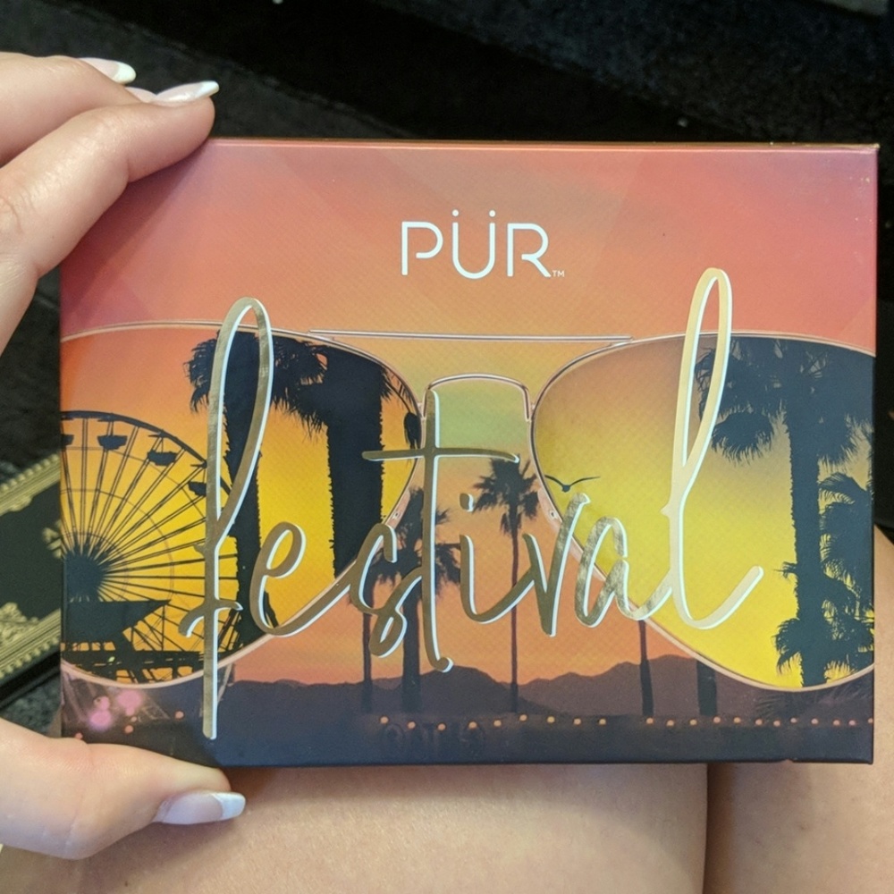 PUR eye shadow palette